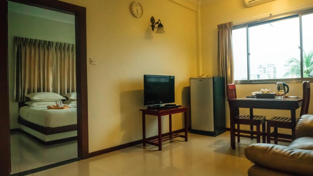 Hotel 63 Yangon Exterior foto